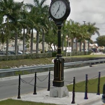 hialeah street clock